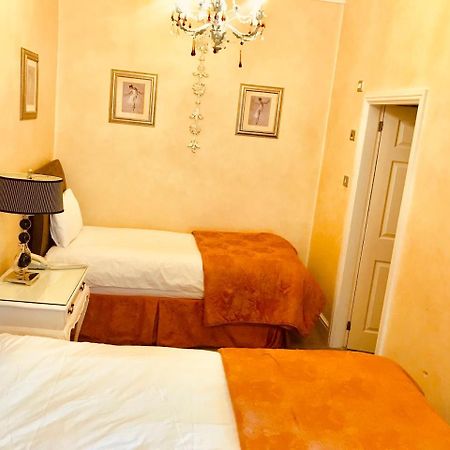 The York Hotel ولفرهامبتون المظهر الخارجي الصورة