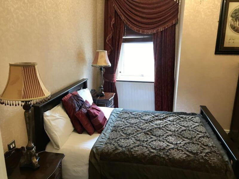 The York Hotel ولفرهامبتون المظهر الخارجي الصورة