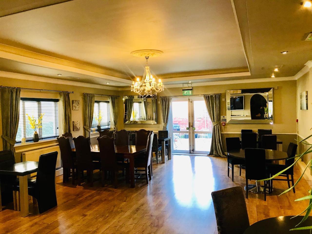 The York Hotel ولفرهامبتون المظهر الخارجي الصورة